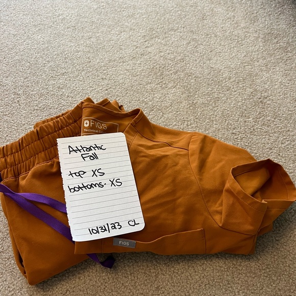 Figs set - Picture 1 of 1